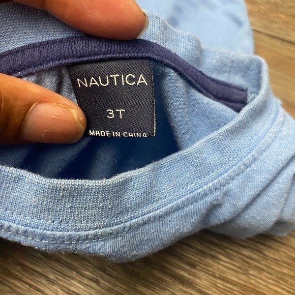 Nautica baby blue short sleeve t-shirt size 3T - Picture 3 of 4